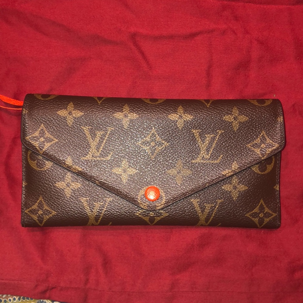 Authentic Louis Vuitton wallet